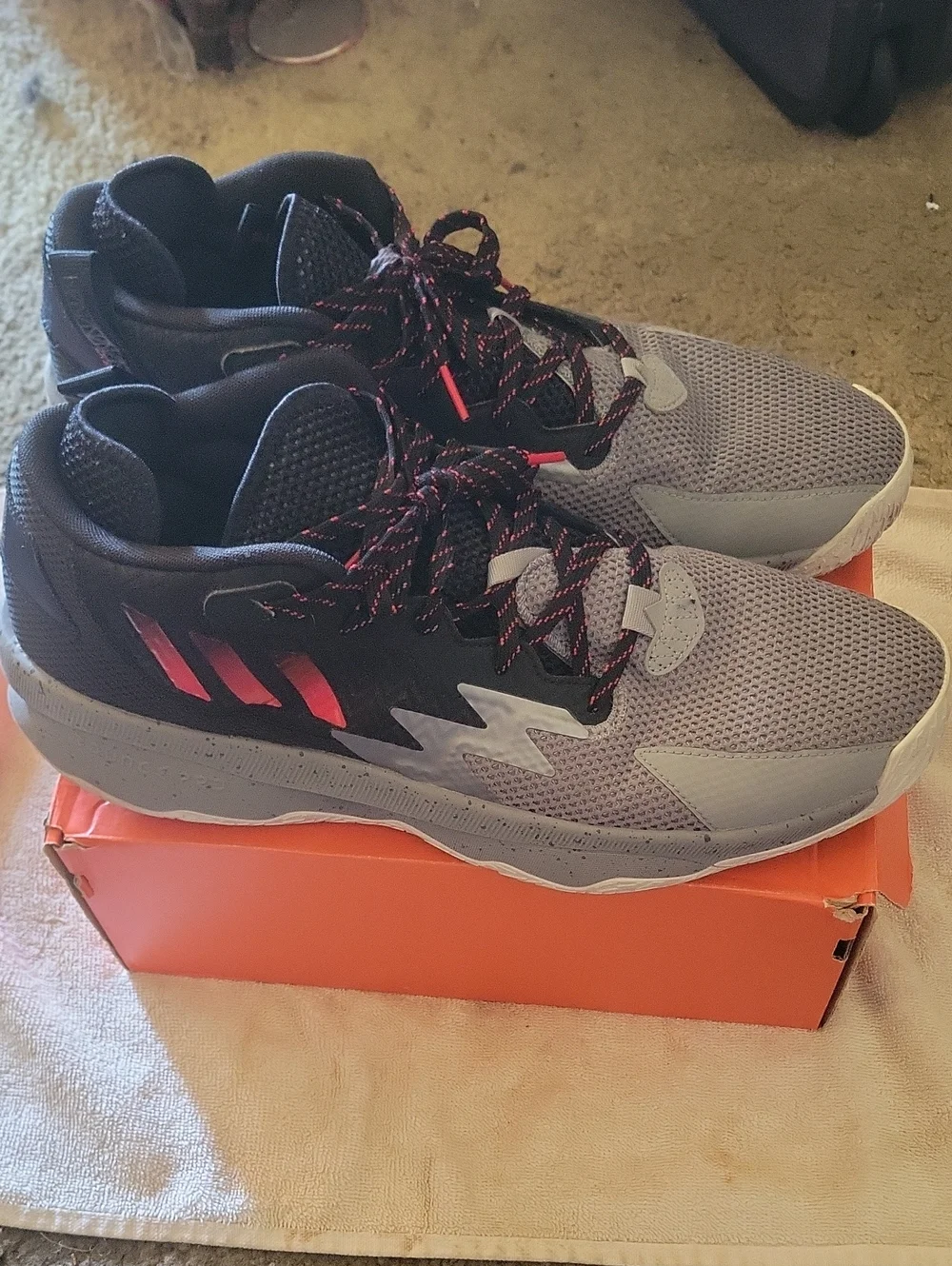 Adidas Dame 8 Bridge City Shoes